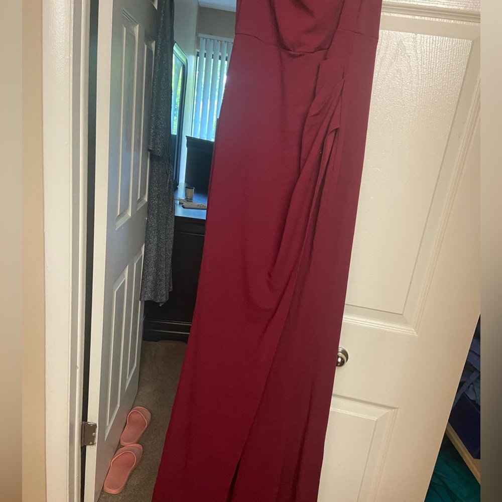 Dress - Picture 2 of 5